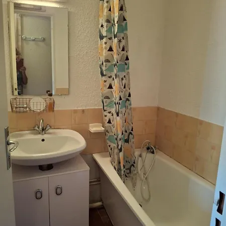 Rdc Avec Jolie Terrasse Agde