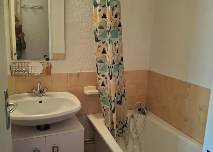 Rdc Avec Jolie Terrasse Agde